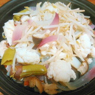 ５種の野菜で彩りホットサラダ